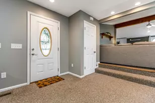 61 7th Ave SW, Etna, OH 43062 - Photo 6