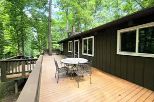 591 Catawba Ct, Hide-A-Way Hills, OH 43107 - Photo 6