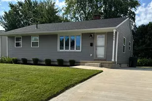 1895 E Beaumont Rd, Columbus, OH 43224 - Photo 2