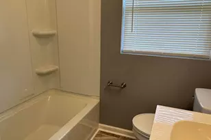 1895 E Beaumont Rd, Columbus, OH 43224 - Photo 8