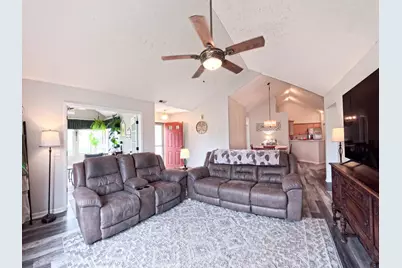 6053 Landings Pond Place, Grove City, OH 43123 - Photo 6