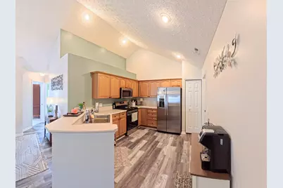6053 Landings Pond Place, Grove City, OH 43123 - Photo 12