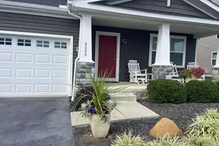8000 Narrow Leaf Dr, Blacklick, OH 43004 - Photo 2