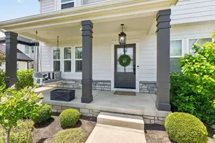 9387 Waterford Dr, Powell, OH 43065 - Photo 2