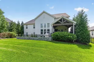 9387 Waterford Dr, Powell, OH 43065 - Photo 4