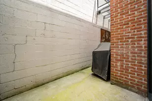 742 N Pearl St, Columbus, OH 43215 - Photo 36