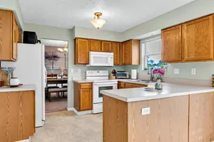 6432 Ashbrook Village Dr, Canal Winchester, OH 43110 - Photo 14