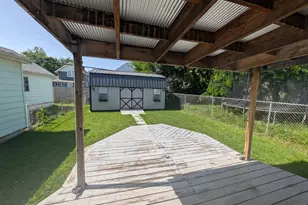 1765 Hillcrest Ave, Obetz, OH 43207 - Photo 14