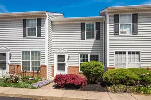 952 Charleston Way Dr, Westerville, OH 43081 - Photo 1