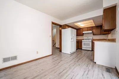 114 Corbins Mill Drive #4, Dublin, OH 43017 - Photo 8