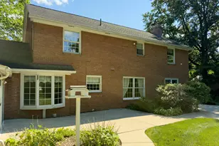 6010 Forestview Dr, Columbus, OH 43213 - Photo 8