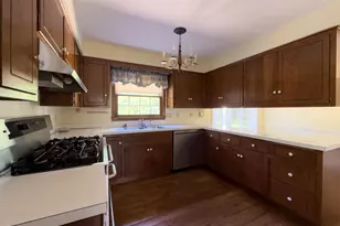 6010 Forestview Dr, Columbus, OH 43213 - Photo 12