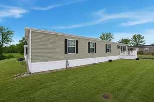 289 Redwood Dr, Marysville, OH 43040 - Photo 1