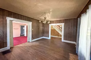 2670 Fern Ave, Columbus, OH 43211 - Photo 6