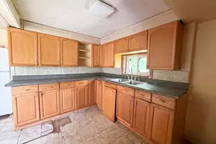 2670 Fern Ave, Columbus, OH 43211 - Photo 2