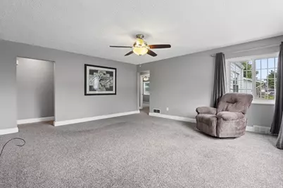 387 Maple Drive, Columbus, OH 43228 - Photo 8