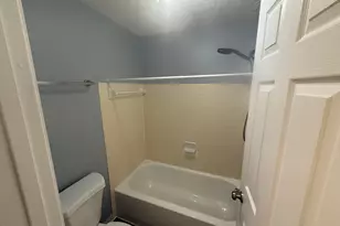 963 Cross Country Dr W, Westerville, OH 43081 - Photo 46