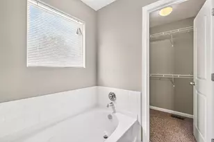 2389 Sky Valley Dr, Grove City, OH 43123 - Photo 30