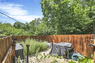 2715 Charing Rd, Upper Arlington, OH 43221 - Photo 10