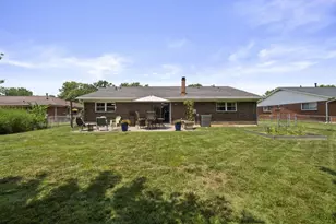 237 Barcelona Ave, Westerville, OH 43081 - Photo 38