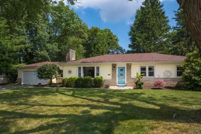 210 Fairlawn Drive, Columbus, OH 43214 - Photo 2
