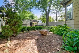 2416 N Havenwood Dr, Columbus, OH 43209 - Photo 56