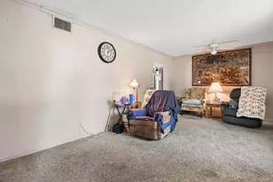 916 S Hampton Rd, Columbus, OH 43227 - Photo 4