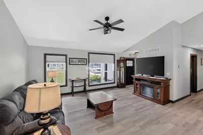 1085 Apple Valley Drive, Howard, OH 43028 - Photo 2