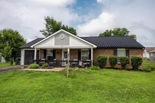 105 Lowenstein Ln, Cardington, OH 43315 - Photo 2