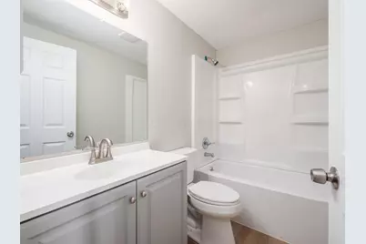 660 Cherry Hollow Road #E, Columbus, OH 43228 - Photo 16