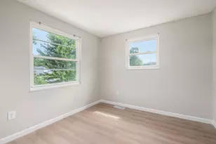 660 Cherry Hollow Rd, Columbus, OH 43228 - Photo 20