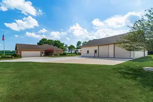9421 Winchester Rd, Groveport, OH 43125 - Photo 4
