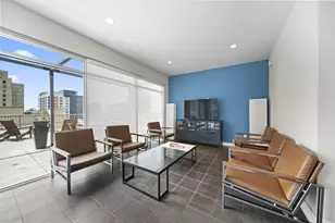 100 E Gay St, Columbus, OH 43215 - Photo 32