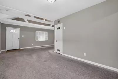 104 Florence Avenue, Columbus, OH 43228 - Photo 8