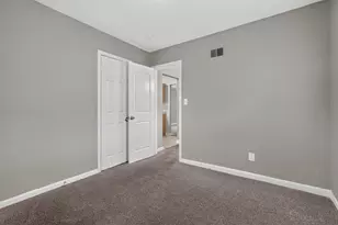 104 Florence Ave, Columbus, OH 43228 - Photo 20