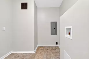 104 Florence Ave, Columbus, OH 43228 - Photo 22