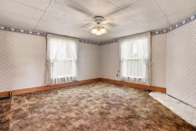 897 Brighton Boulevard, Zanesville, OH 43701 - Photo 16