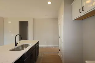 47 Englewood Road., Commercial Point, OH 43116 - Photo 6