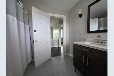 809 W Main Street, Newark, OH 43055 - Photo 24