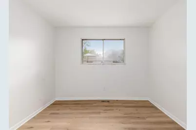 2466 Natchez Drive #D, Columbus, OH 43209 - Photo 18