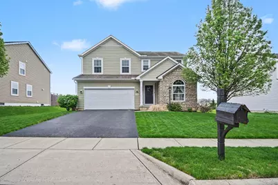 780 Brevard Circle, Pickerington, OH 43147 - Photo 2
