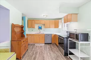 504 Jefferson Ct, Bellefontaine, OH 43311 - Photo 8