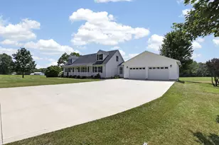 6017 Van Fossen Rd, Johnstown, OH 43031 - Photo 4