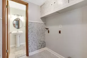 2289 Gardendale Dr, Columbus, OH 43219 - Photo 22