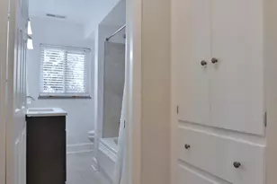 393 Charleston Ave, Columbus, OH 43214 - Photo 28