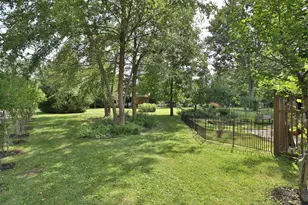 393 Charleston Ave, Columbus, OH 43214 - Photo 42