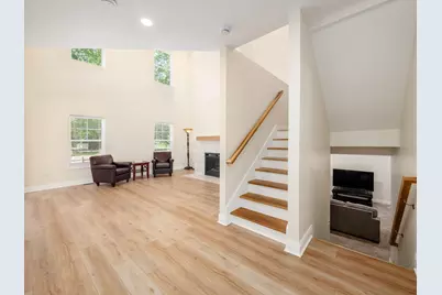 3832 Emmons Avenue, Columbus, OH 43219 - Photo 8
