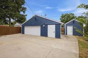 165 Demorest Ave, Columbus, OH 43204 - Photo 38