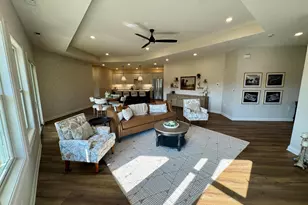 125 E Faith St, Granville, OH 43023 - Photo 2