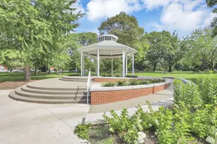 251 Daniel Burnham Square, Columbus, OH 43215 - Photo 54